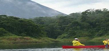 Canoe Lake Arenal