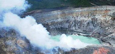 Private Poas Volcano Express Tour (Private Chauffeur Services)