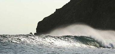 Private Surfing Excursion Ollies Point & Witches Rock