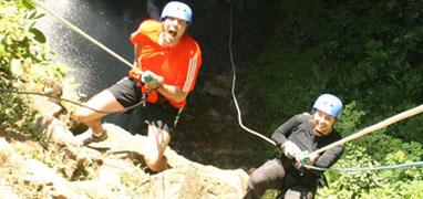 Costa Rica Canyoning, Waterfall Rappelling + Balsa River Rafting Combo Tour